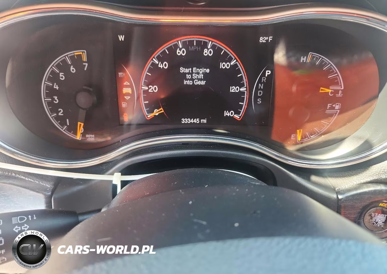2014 Jeep Grand Cherokee VIN:1C4RJFAG7EC118104 - 9