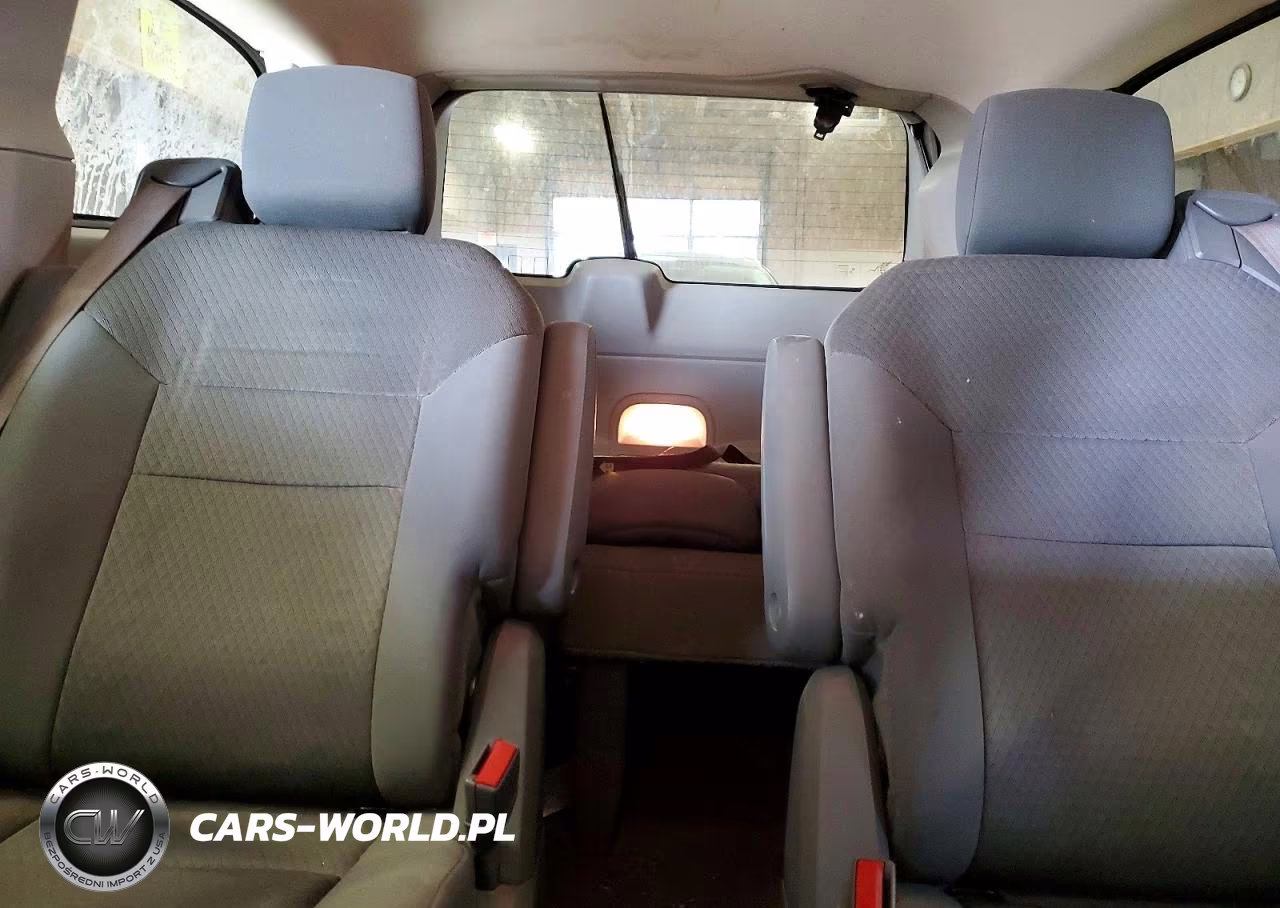 2009 Chrysler Town & Country Lx VIN:2A8HR44E29R606739 - 10