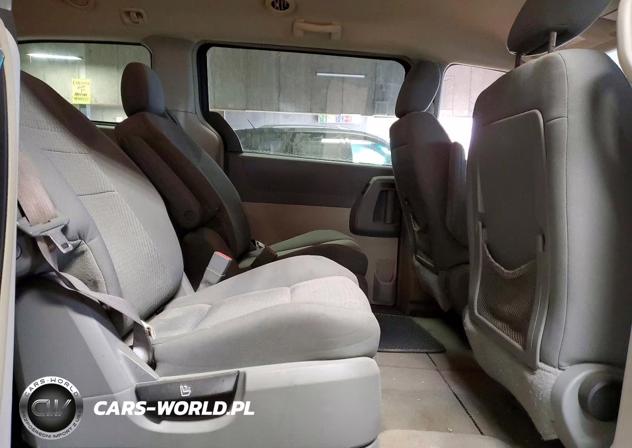 2009 Chrysler Town & Country Lx VIN:2A8HR44E29R606739 - 11