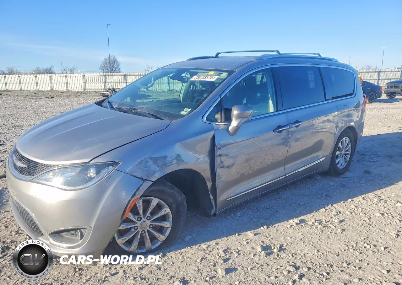 2018 Chrysler Pacifica Touring L