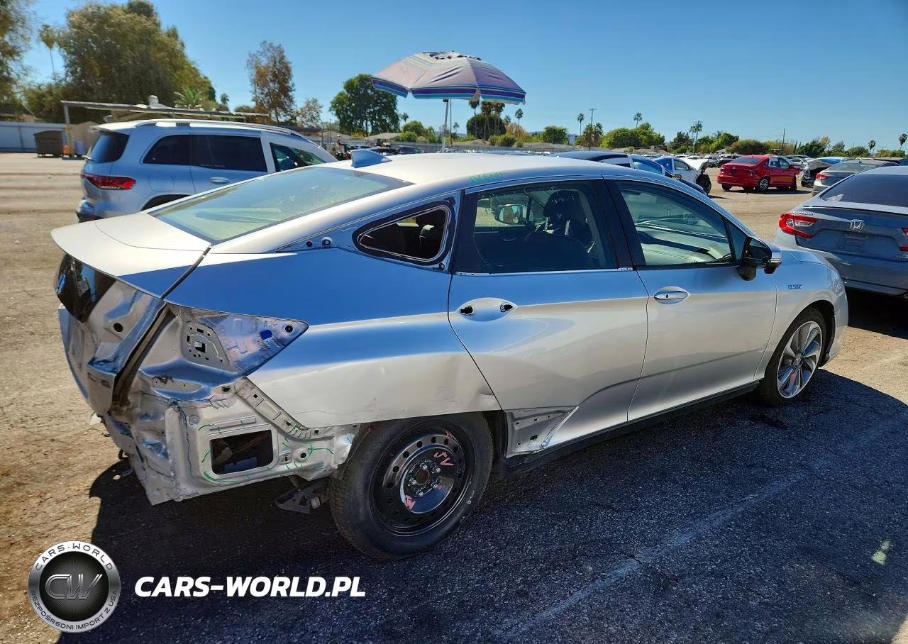 2018 Honda Clarity VIN:JHMZC5F11JC024091 - 3
