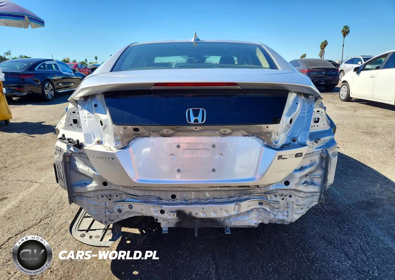 2018 Honda Clarity VIN:JHMZC5F11JC024091 - 6