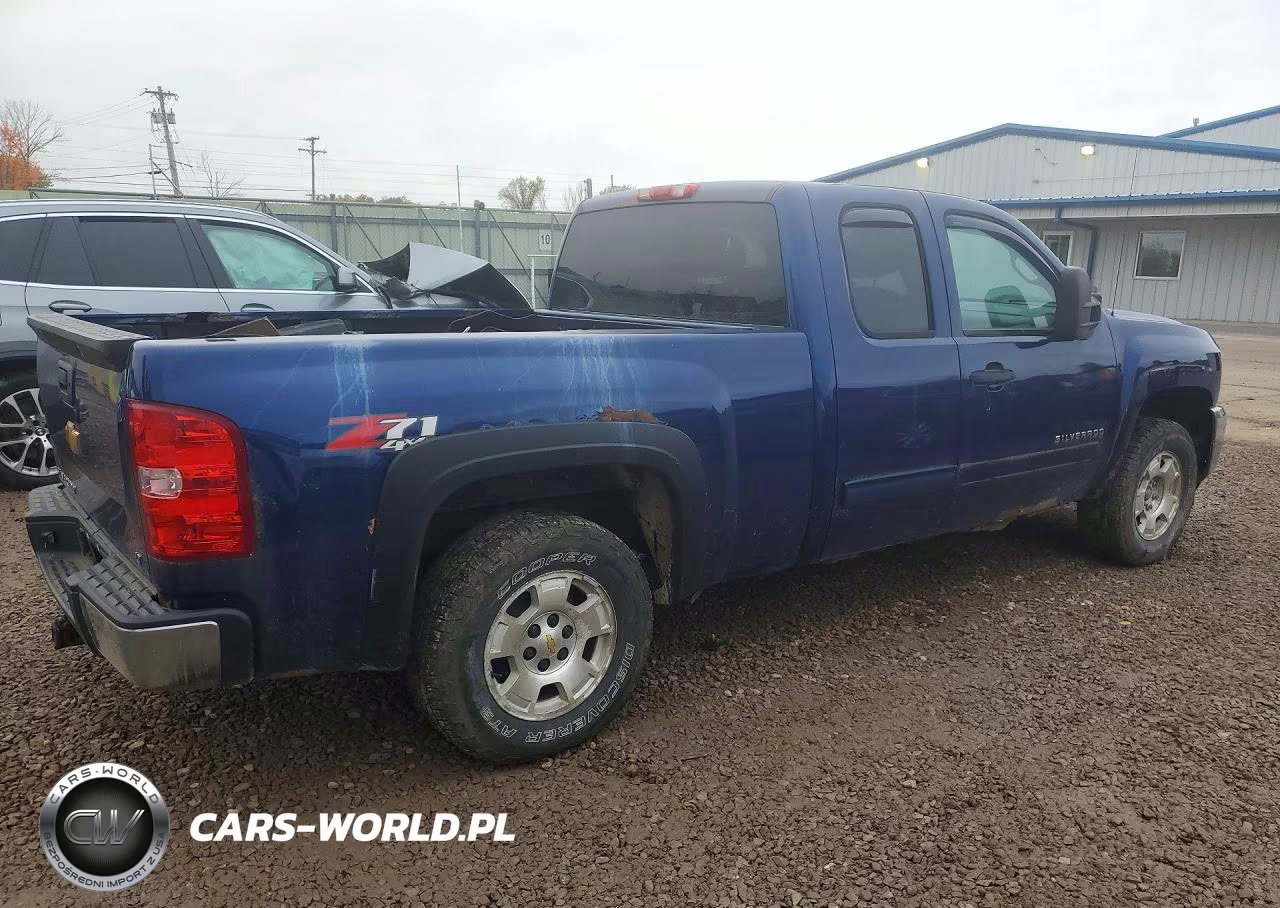 2013 Chevrolet Silverado K1500 Lt VIN:1GCRKSE70DZ331570 - 3