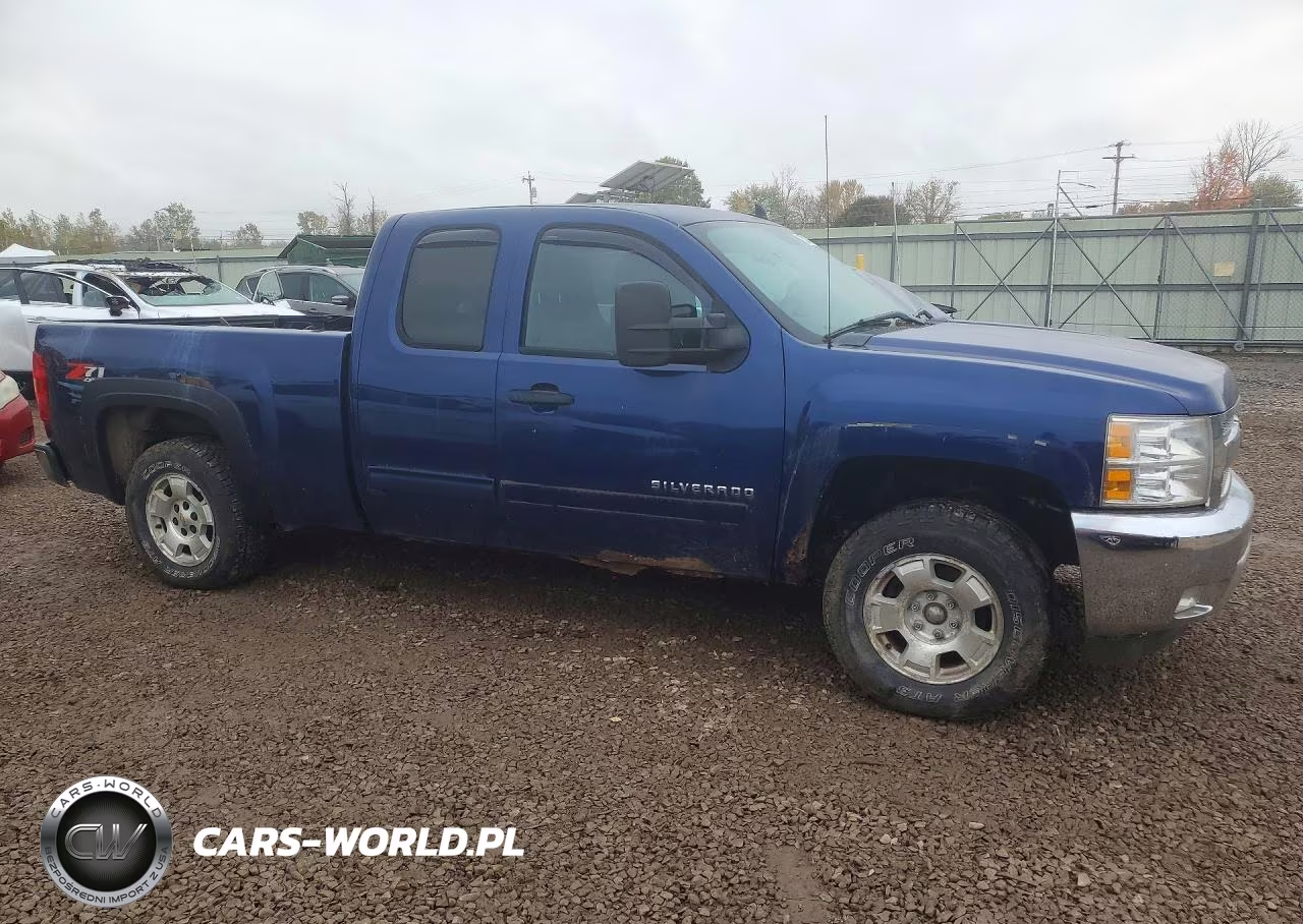 2013 Chevrolet Silverado K1500 Lt VIN:1GCRKSE70DZ331570 - 4