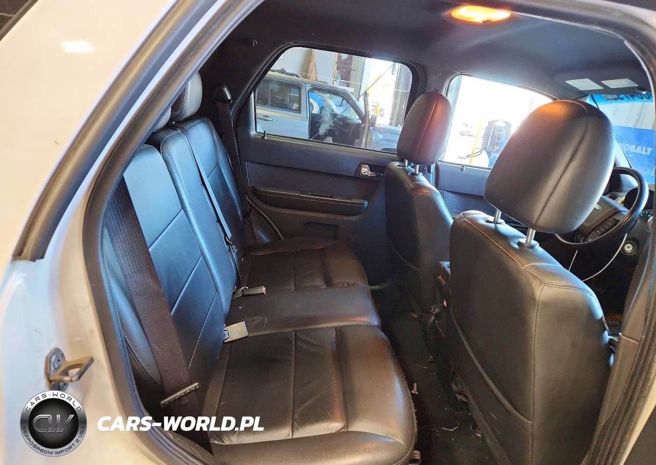2010 Ford Escape Limited VIN:1FMCU0EG4AKB77742 - 11