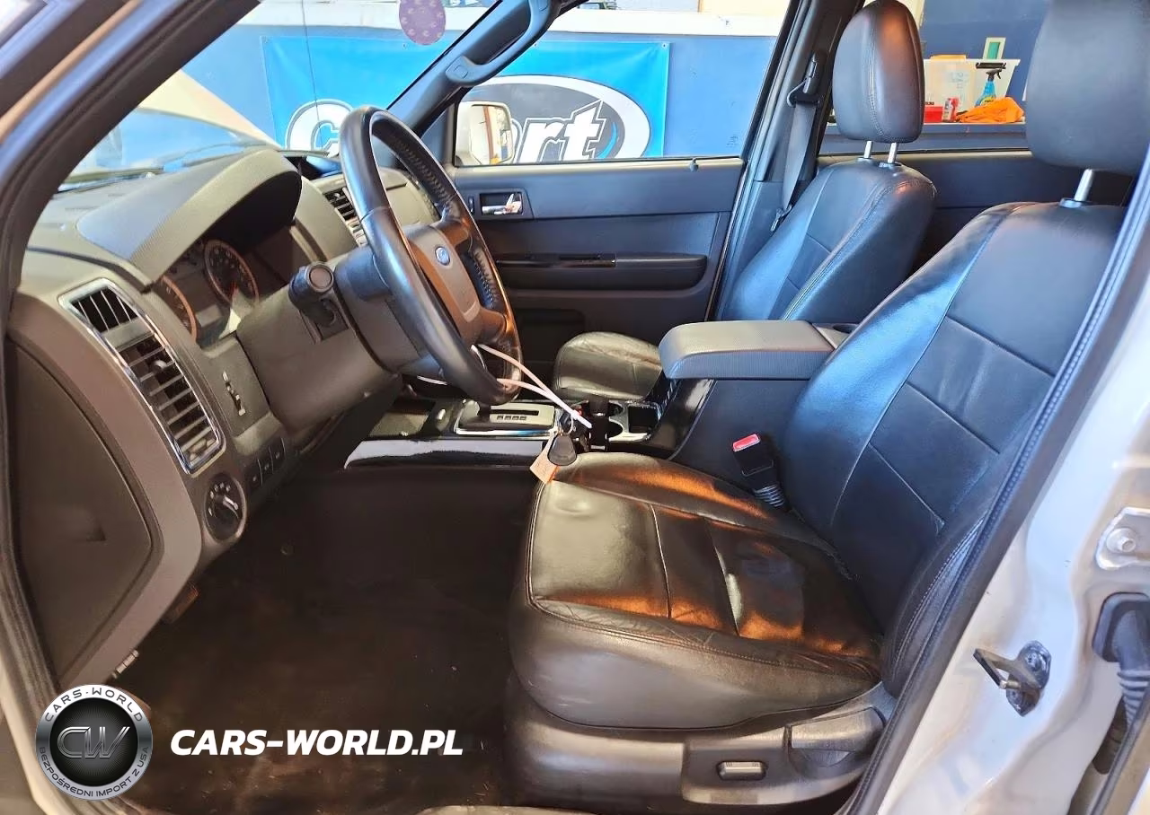 2010 Ford Escape Limited VIN:1FMCU0EG4AKB77742 - 7