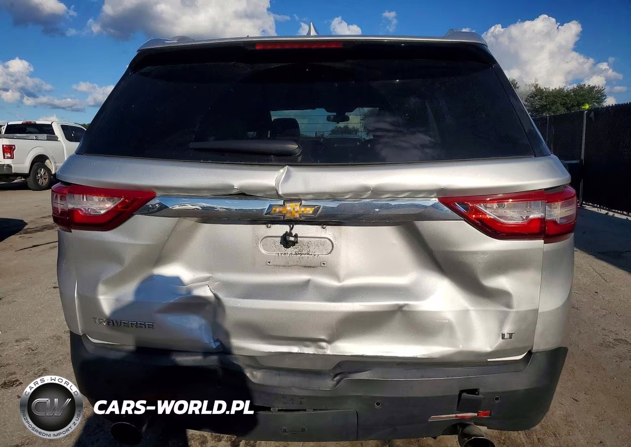 2018 Chevrolet Traverse VIN:1GNERGKW3JJ105253 - 6