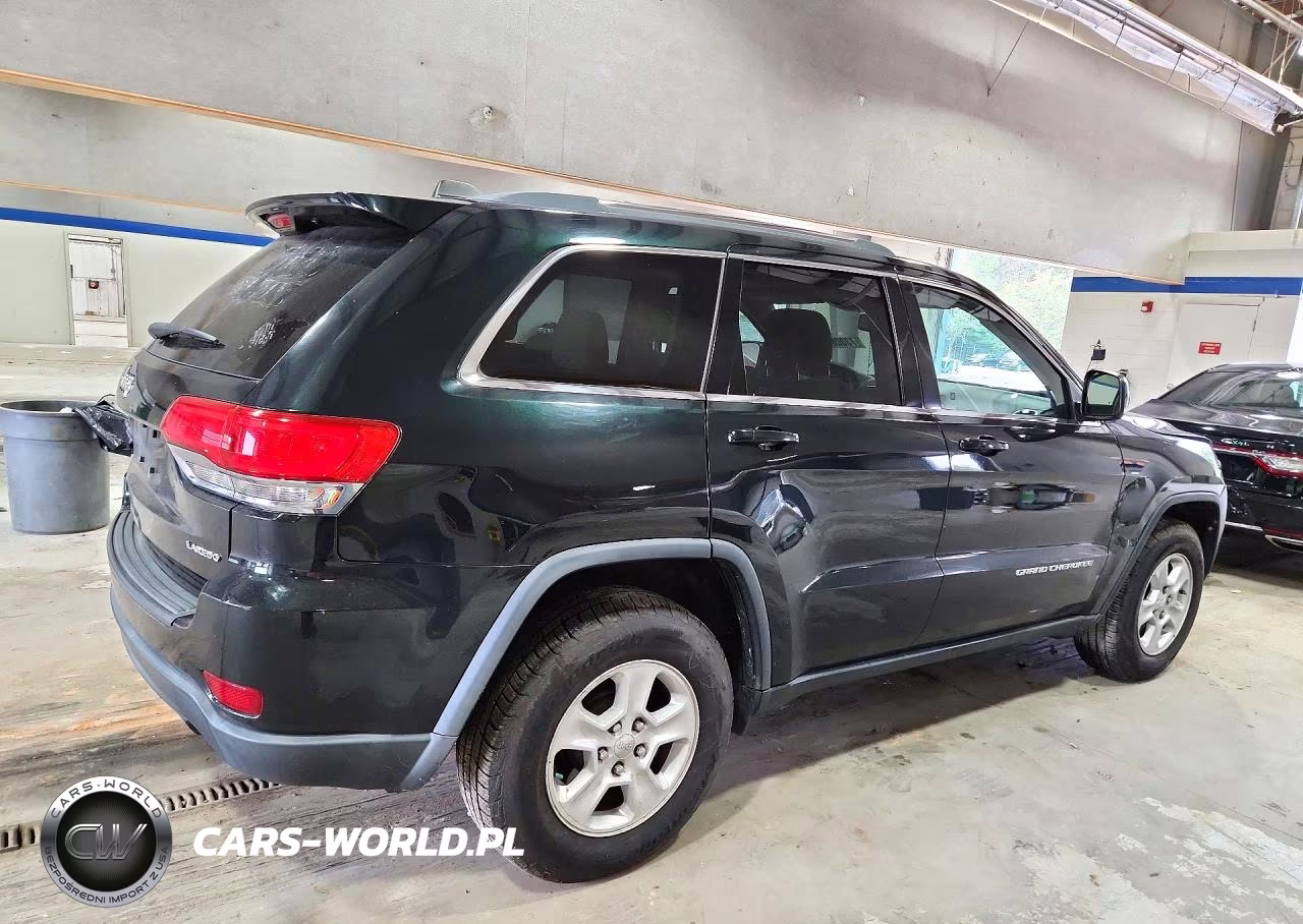 2014 Jeep Grand Cherokee Laredo VIN:1C4RJFAG4EC315182 - 3