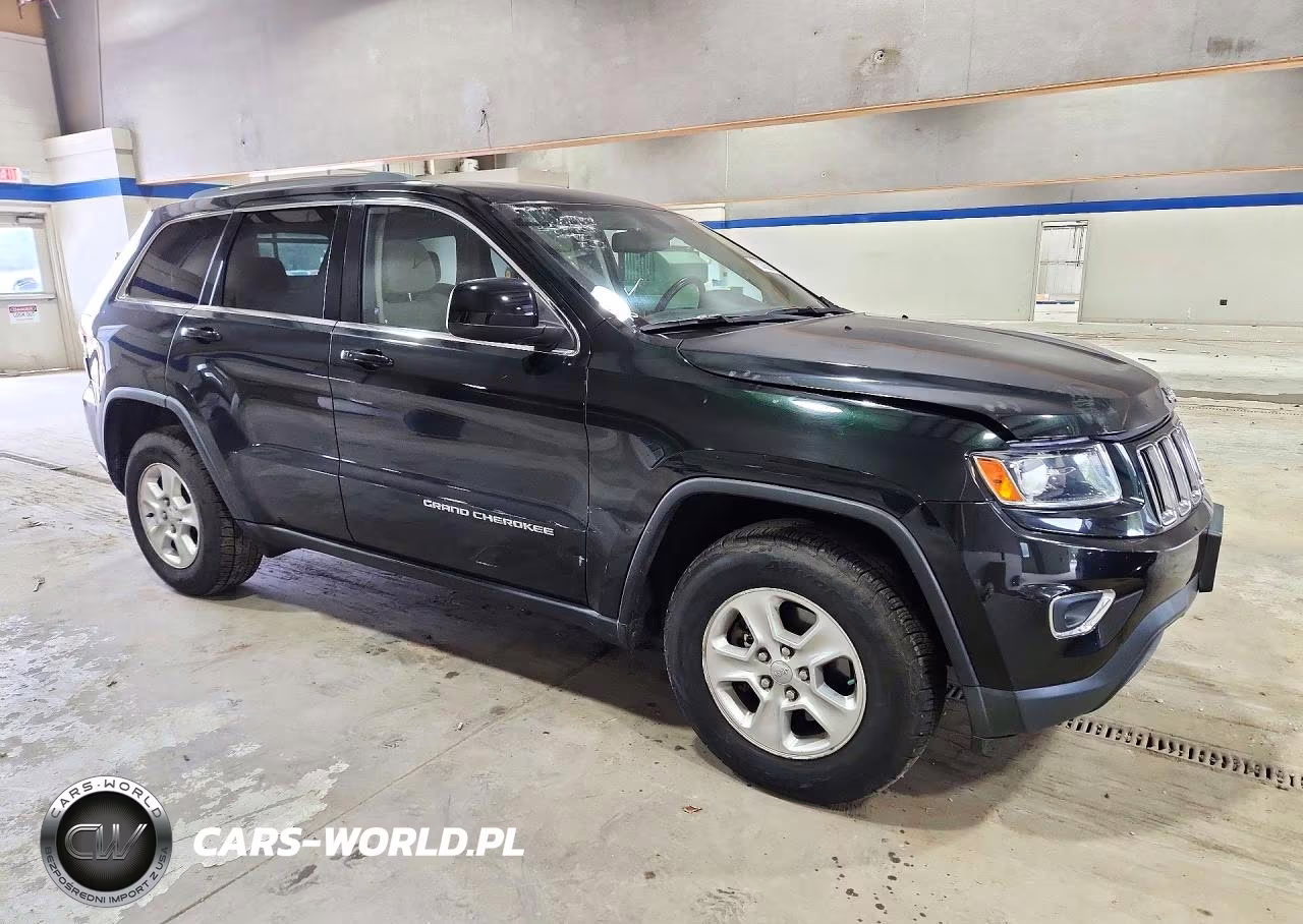 2014 Jeep Grand Cherokee Laredo VIN:1C4RJFAG4EC315182 - 4