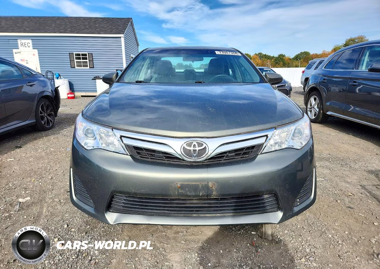 2013 Toyota Camry Le VIN:4T4BF1FKXDR330346 - 5