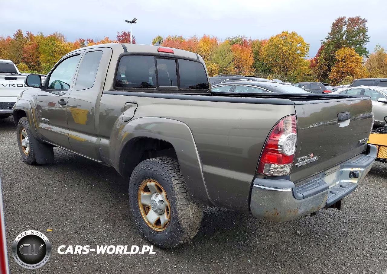 2015 Toyota Tacoma V6 VIN:5TFUU4EN4FX110244 - 2
