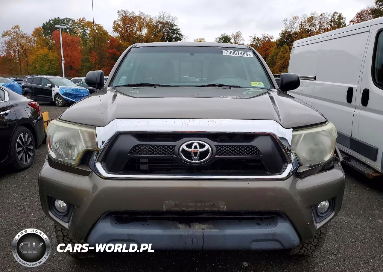 2015 Toyota Tacoma V6 VIN:5TFUU4EN4FX110244 - 5