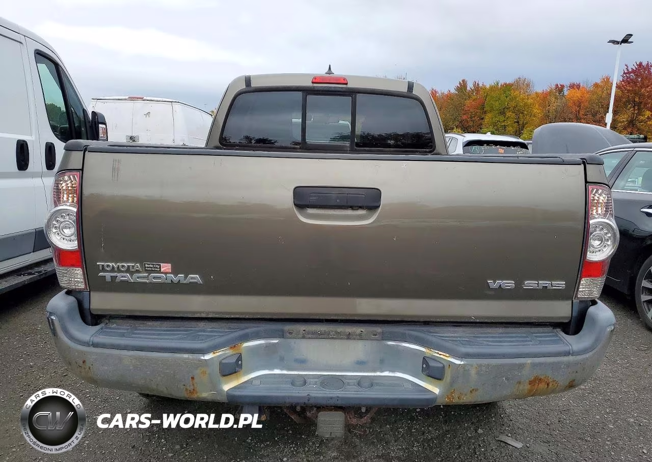 2015 Toyota Tacoma V6 VIN:5TFUU4EN4FX110244 - 6