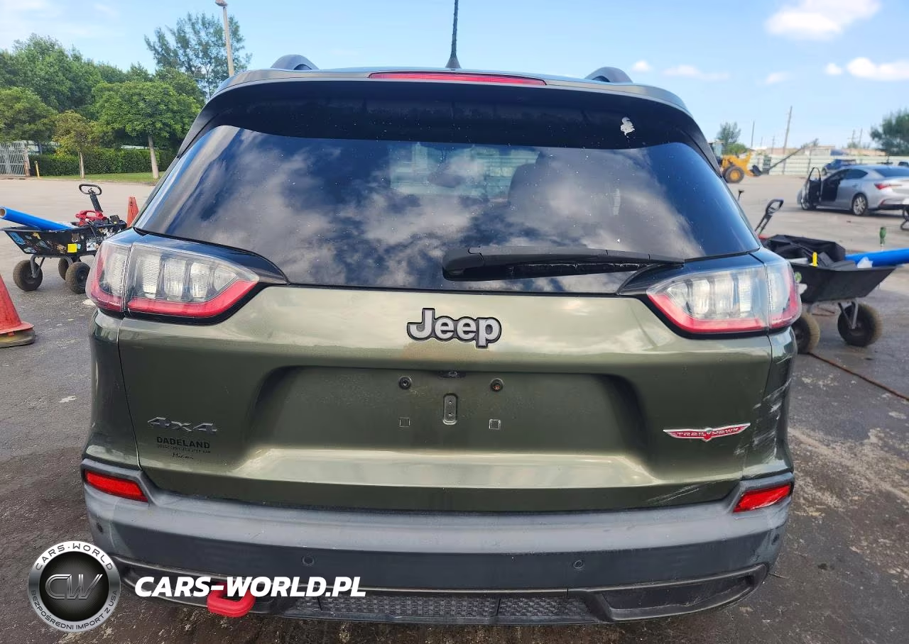 2019 Jeep Cherokee Trailhawk VIN:1C4PJMBX5KD169410 - 6
