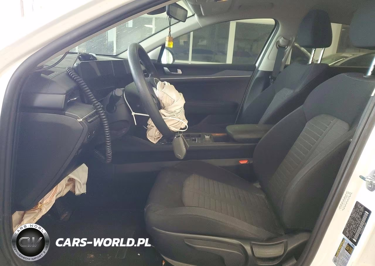 2025 Kia K5 Lxs VIN:KNAG24J78S5286226 - 7