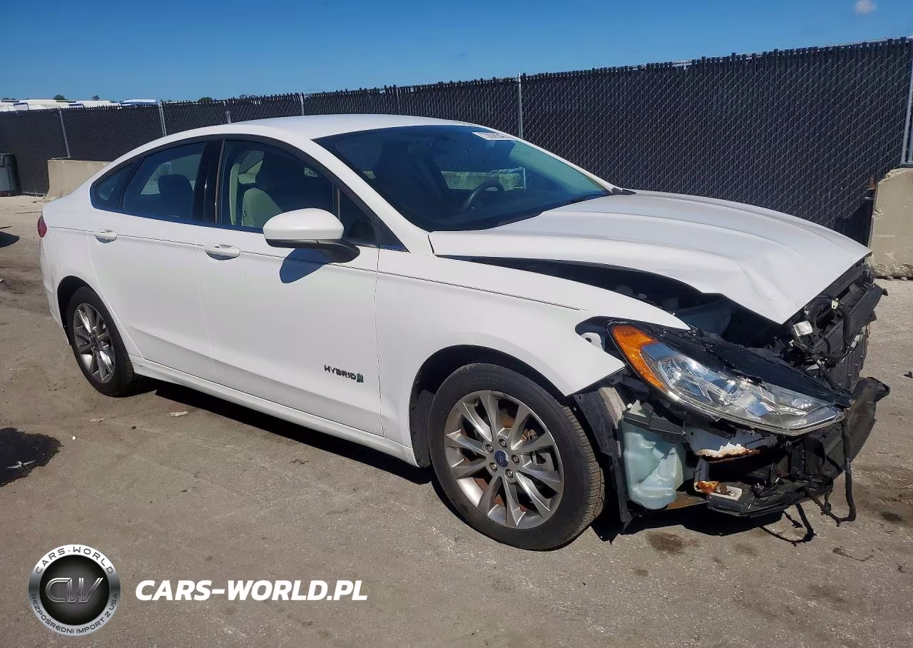 2017 Ford Fusion Se Hybrid VIN:3FA6P0LU3HR314666 - 4