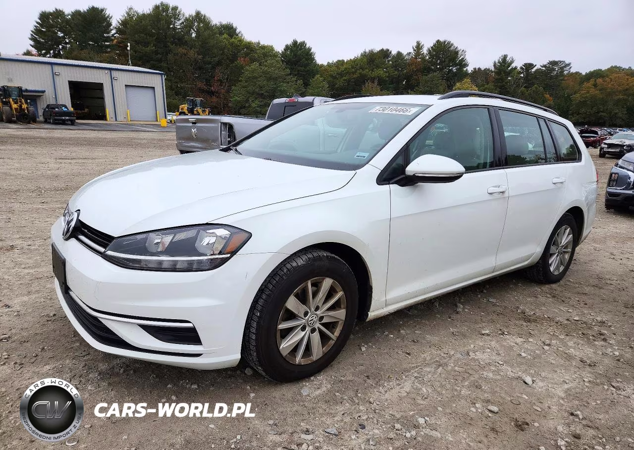 2018 Volkswagen Golf Sportwagen S VIN:3VWD17AU3JM766860 - 1