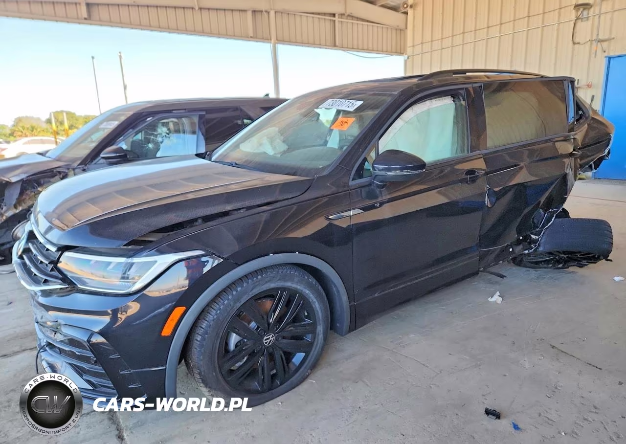 2022 Volkswagen Tiguan Se R-Line Black – zdjęcie 1 z 13