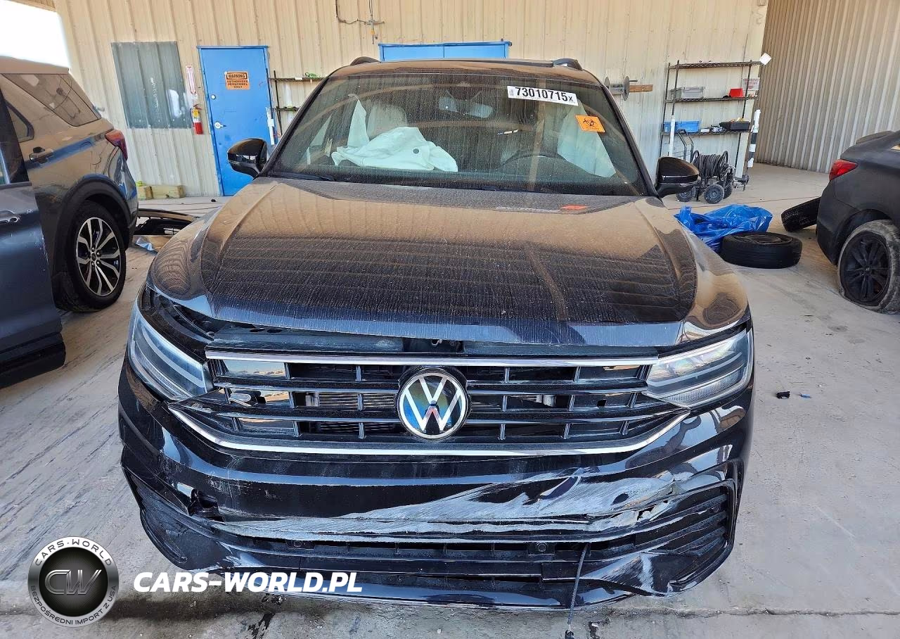 2022 Volkswagen Tiguan Se R-Line Black VIN:3VVCB7AX3NM119033 - 5
