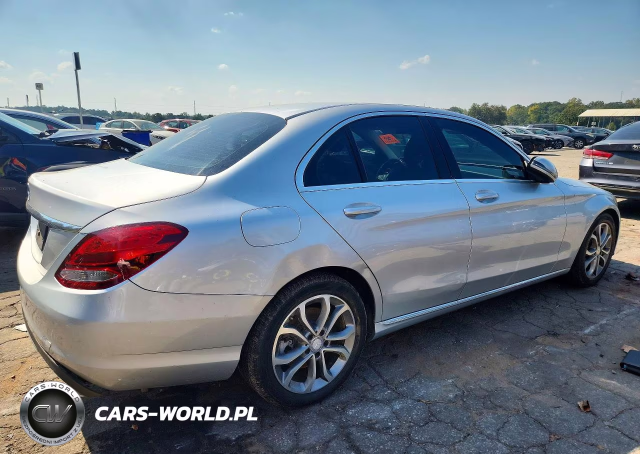 2016 Mercedes-Benz C 300 VIN:55SWF4JB8GU178619 - 3