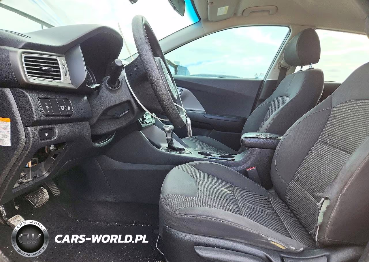 2018 Kia Niro Lx VIN:KNDCB3LC6J5125376 - 7