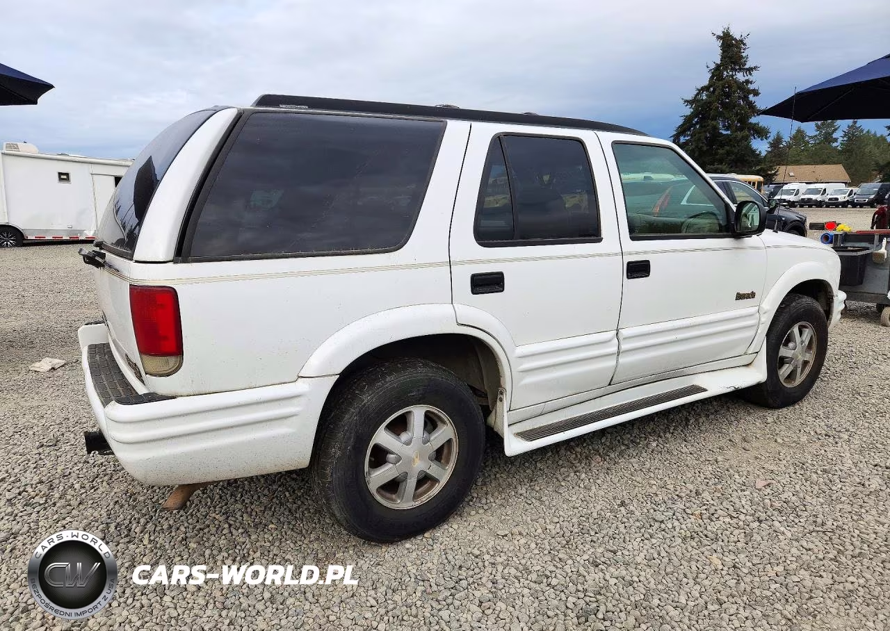 1997 Oldsmobile Bravada VIN:1GHDT13W9V2704007 - 3
