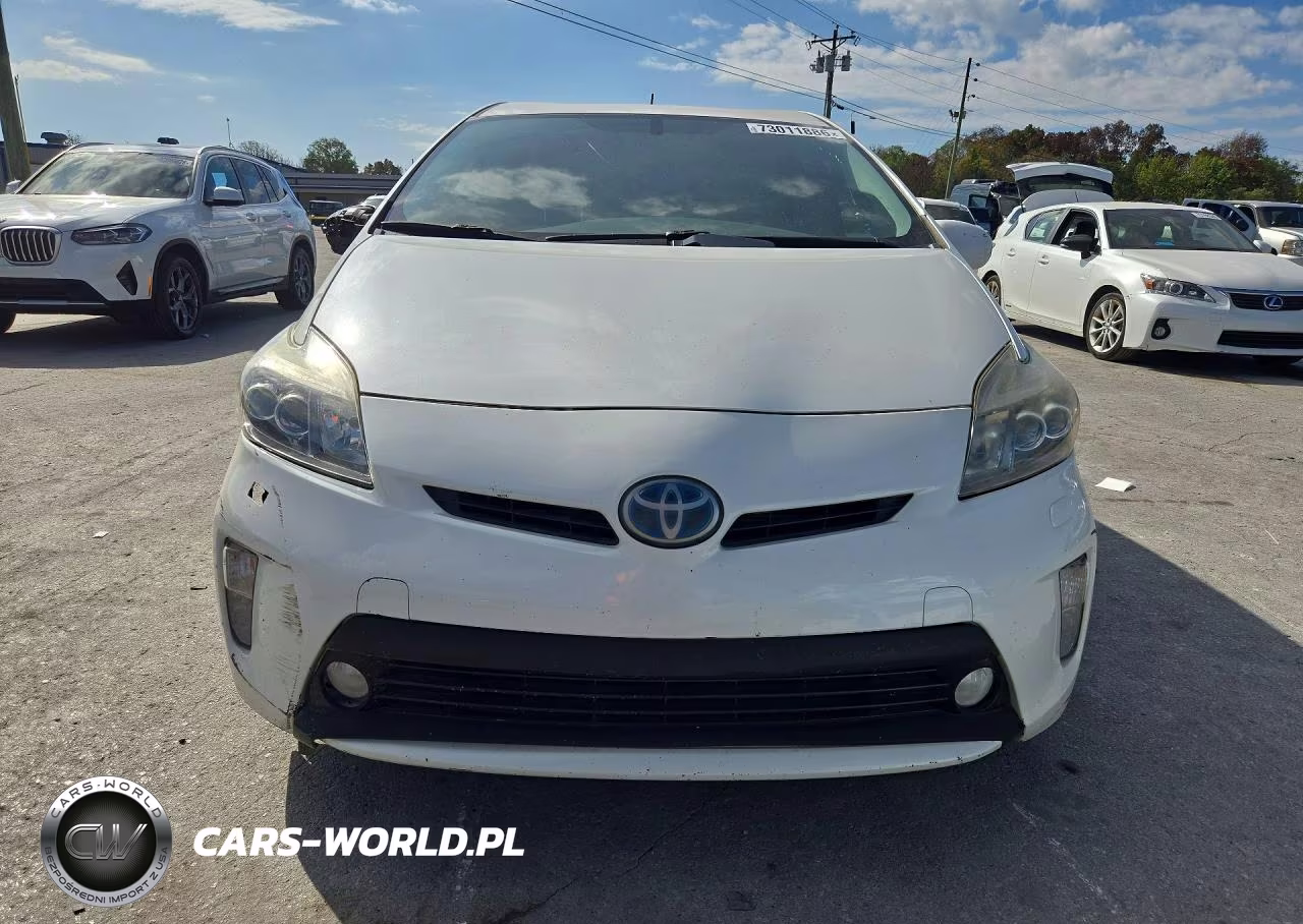 2014 Toyota Prius Five VIN:JTDKN3DU0E1838393 - 5