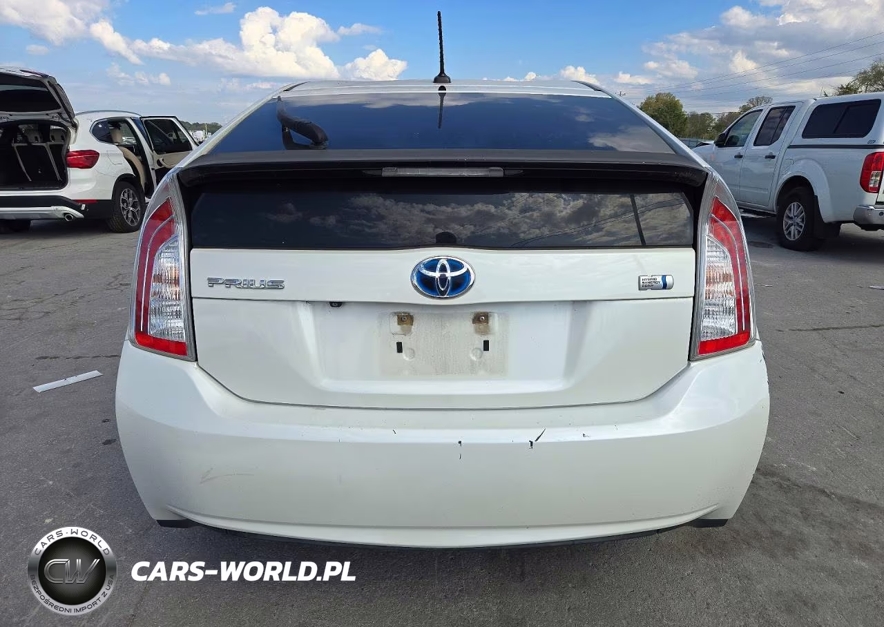 2014 Toyota Prius Five VIN:JTDKN3DU0E1838393 - 6