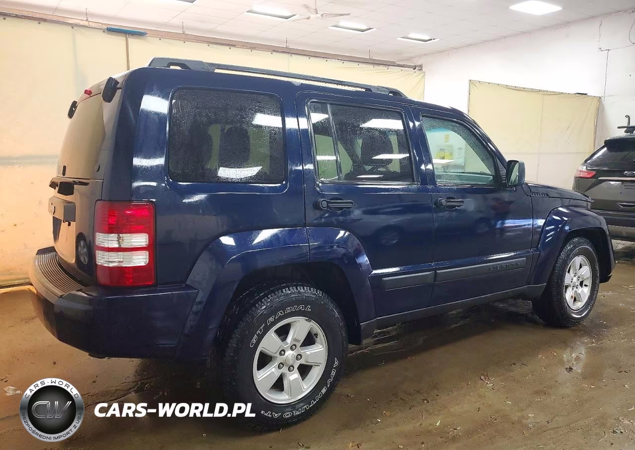 2012 Jeep Liberty Sport VIN:1C4PJMAK1CW128753 - 3