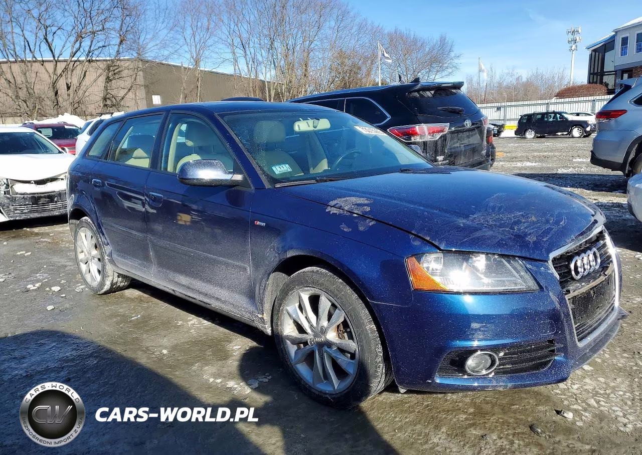 2012 Audi A3 Premium VIN:WAUBJAFM7CA056311 - 4