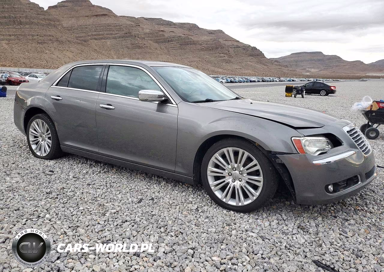 2012 Chrysler 300C VIN:2C3CCAET0CH147159 - 4