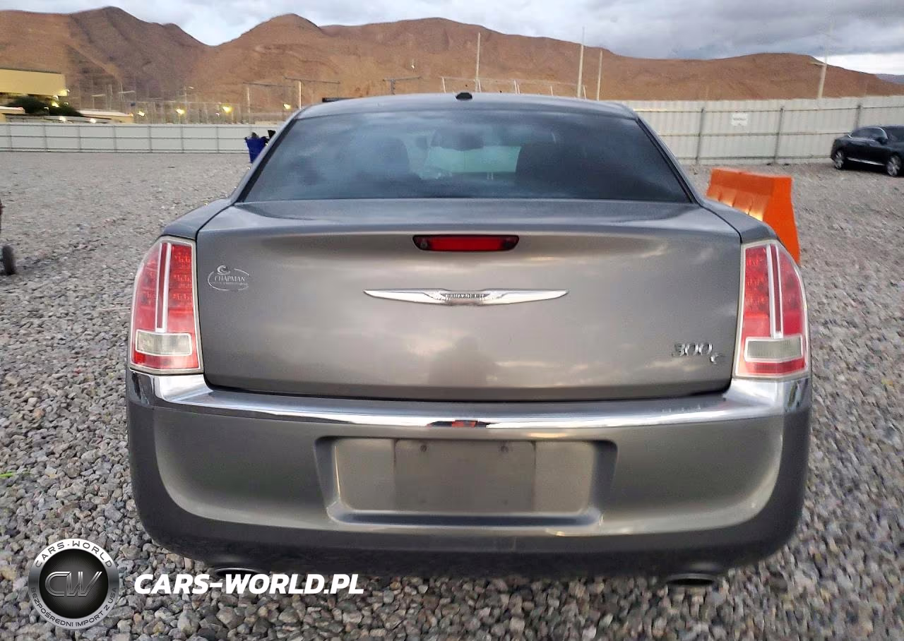 2012 Chrysler 300C VIN:2C3CCAET0CH147159 - 6