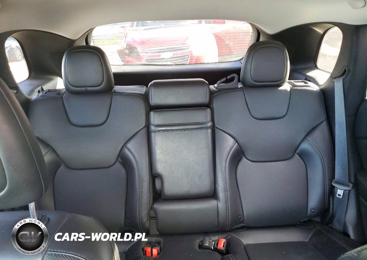 2019 Jeep Cherokee Limited VIN:1C4PJMDX8KD218208 - 10