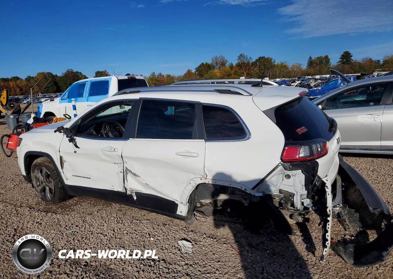 2019 Jeep Cherokee Limited VIN:1C4PJMDX8KD218208 - 2