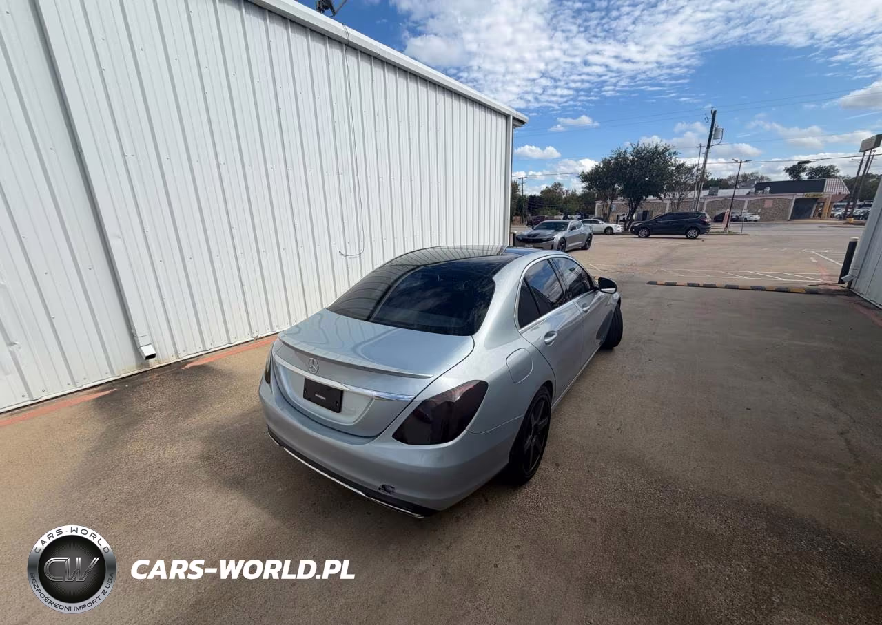 2016 Mercedes-Benz C 300 VIN:55SWF4JB6GU177131 - 4