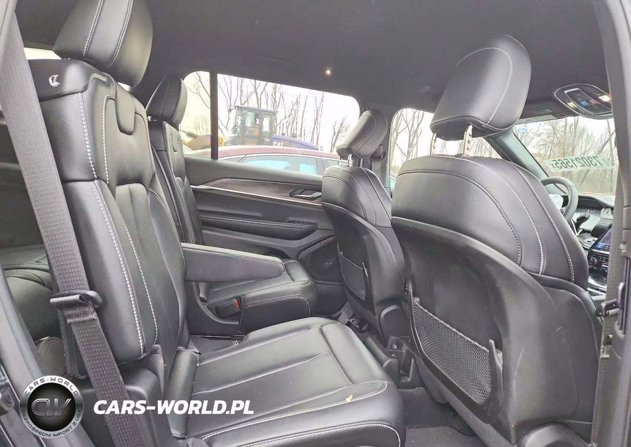 2024 Jeep Grand Cherokee L Limited VIN:1C4RJKBG4R8523997 - 11