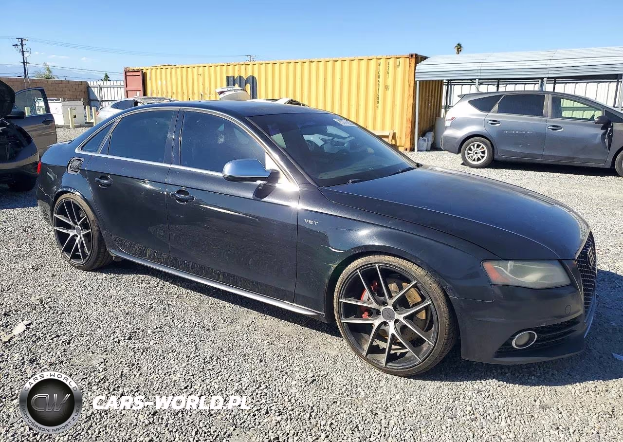 2010 Audi S4 Premium Plus VIN:WAUBGAFL3AA011417 - 4