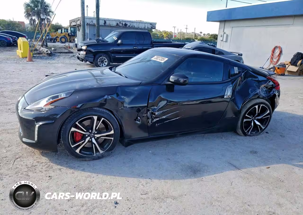 2020 Nissan 370Z Base