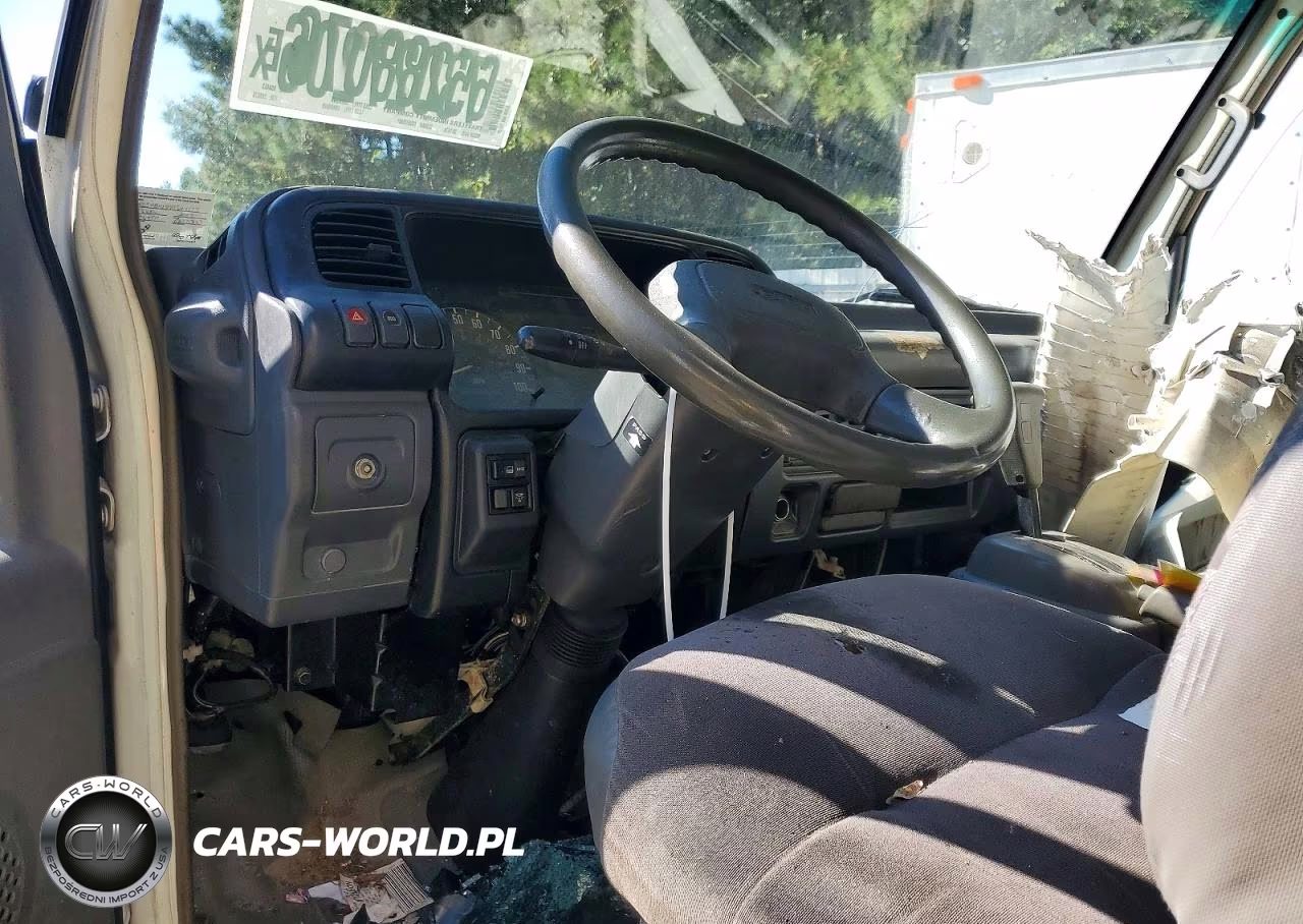 2007 Isuzu Npr Box Truck VIN:4KLC4B1U87J804453 - 8