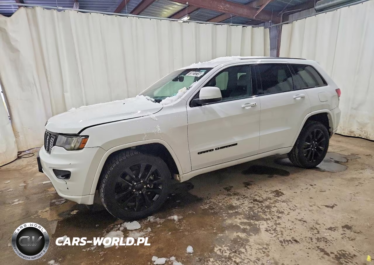 2018 Jeep Grand Cherokee Laredo – zdjęcie 1 z 13
