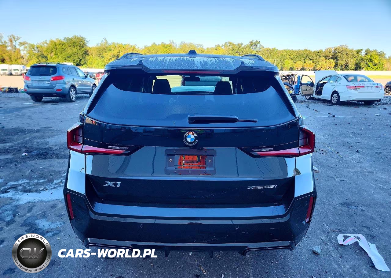 2026 BMW X1 xDrive28I VIN:WBX73EF00T5752298 - 6