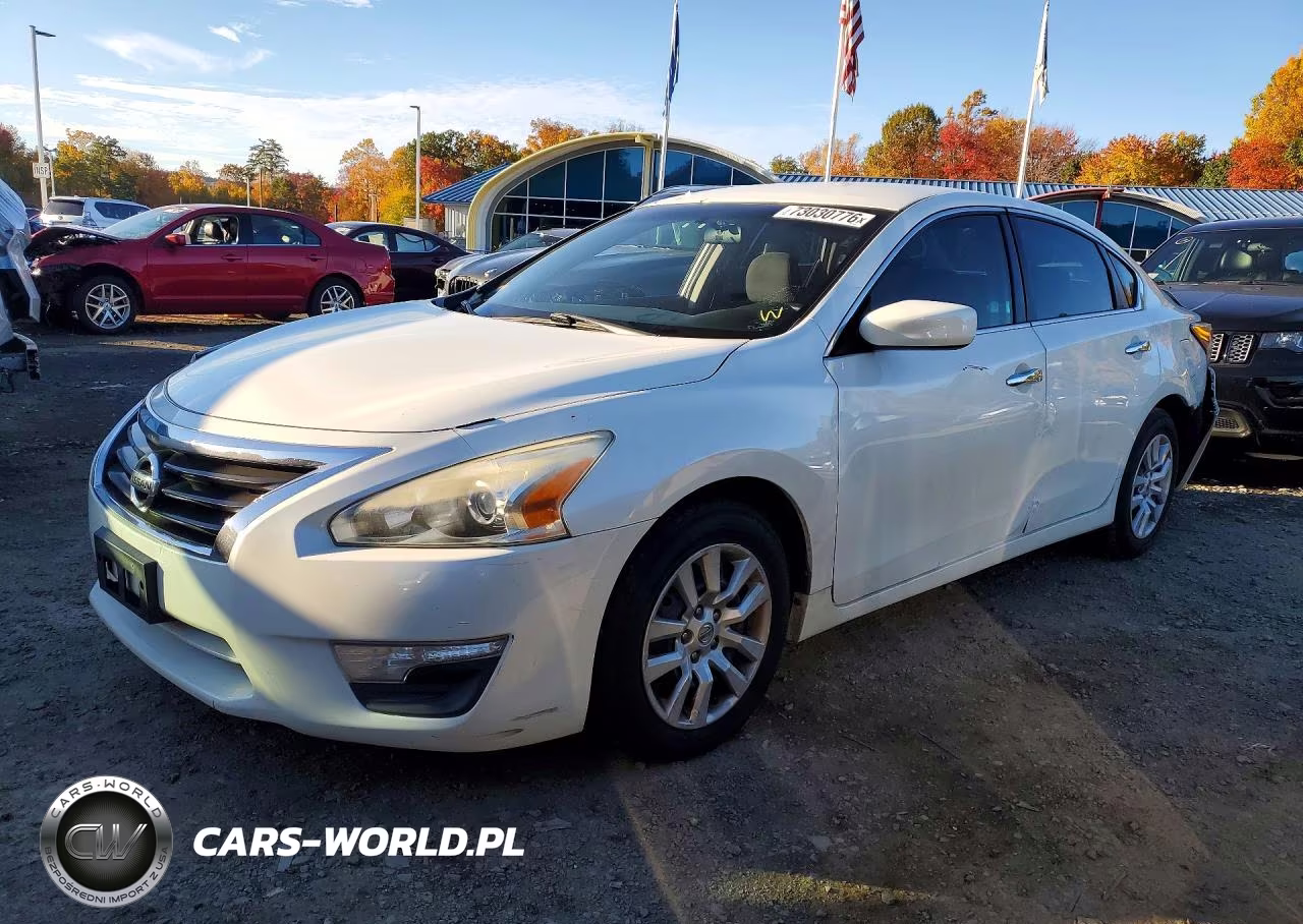 2015 Nissan Altima 2.5 S – zdjęcie 1 z 13