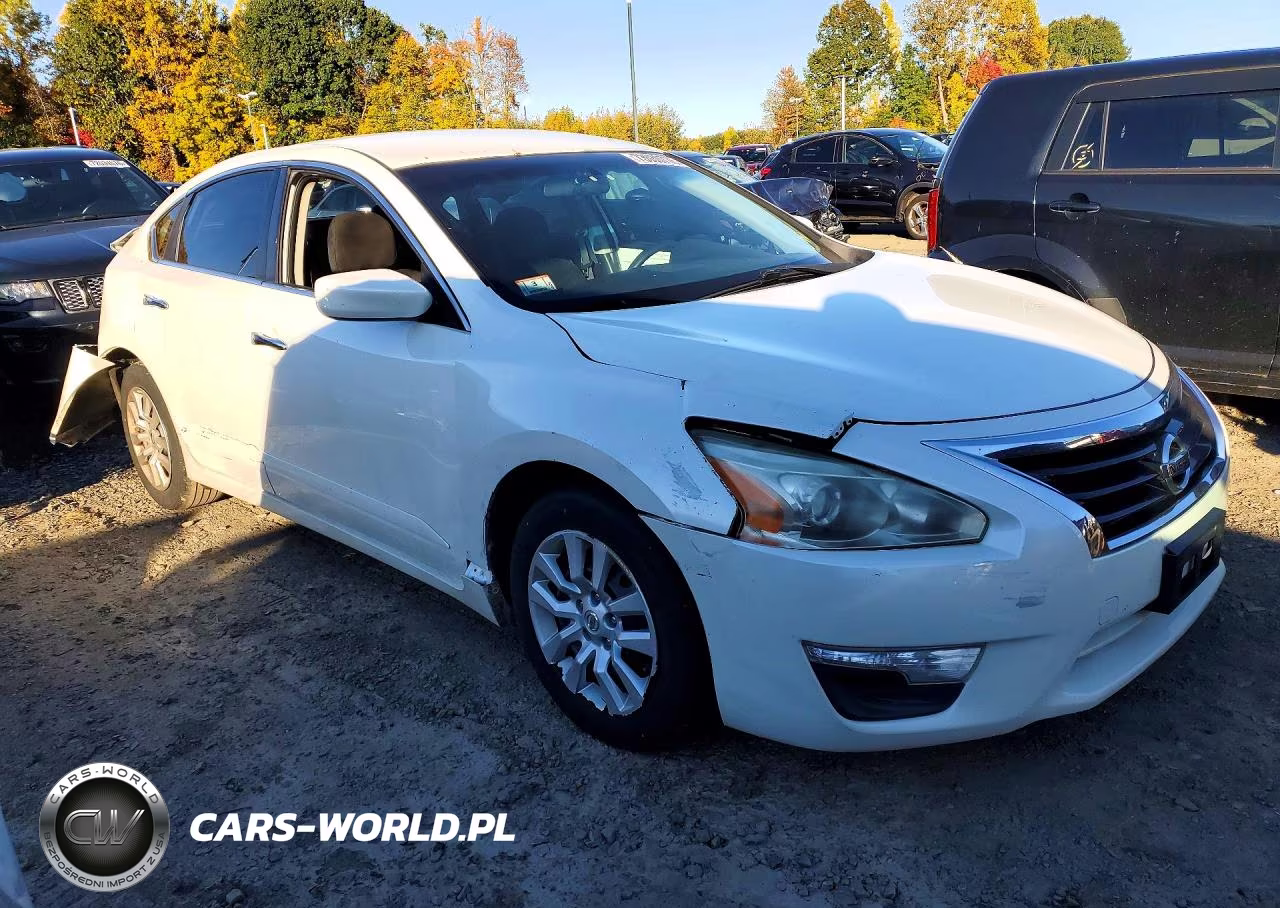 2015 Nissan Altima 2.5 S VIN:1N4AL3AP1FC236002 - 4