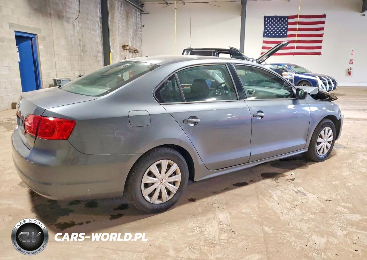 2014 Volkswagen Jetta Base VIN:3VW2K7AJ2EM218641 - 3