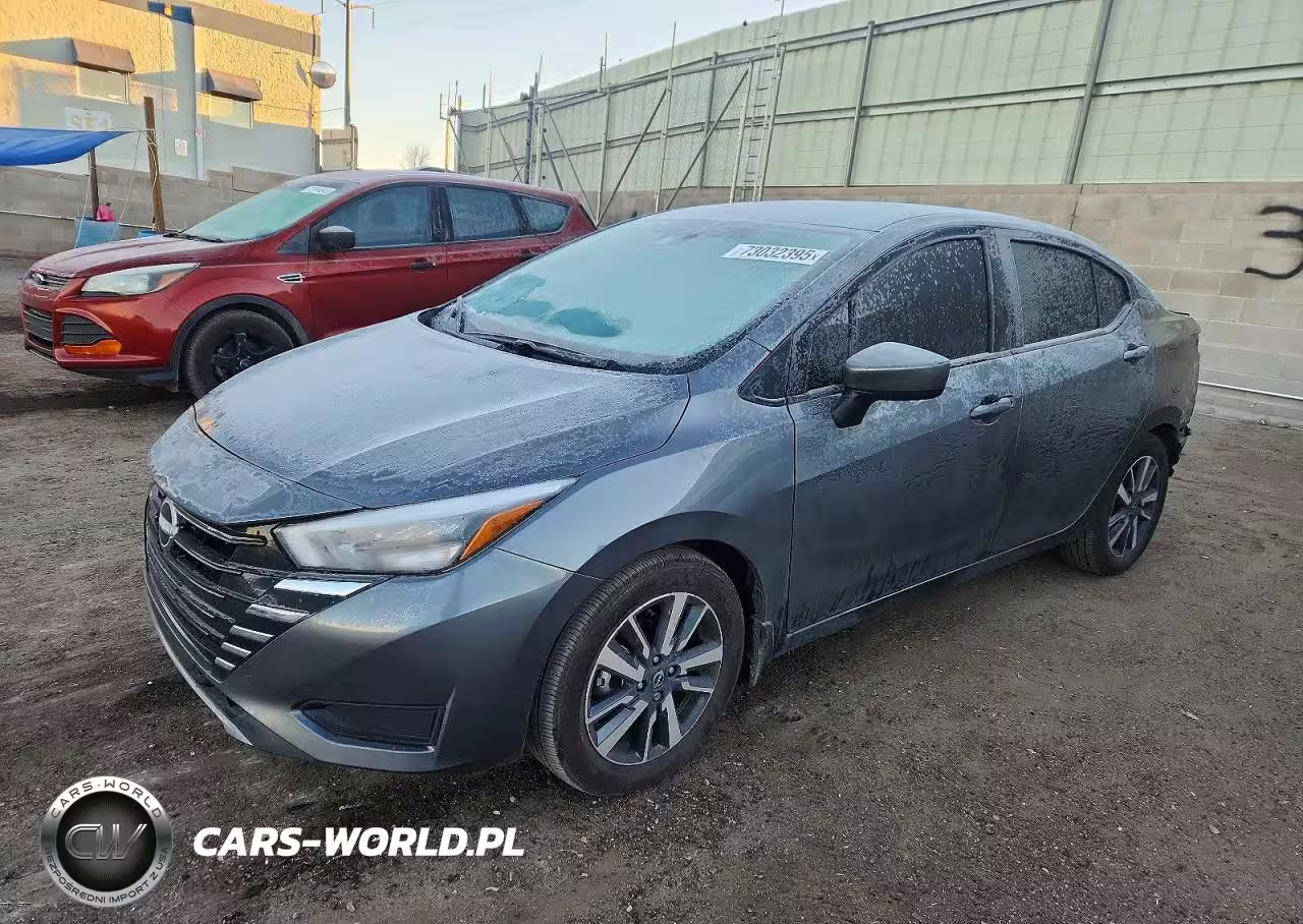 2025 Nissan Versa Sv