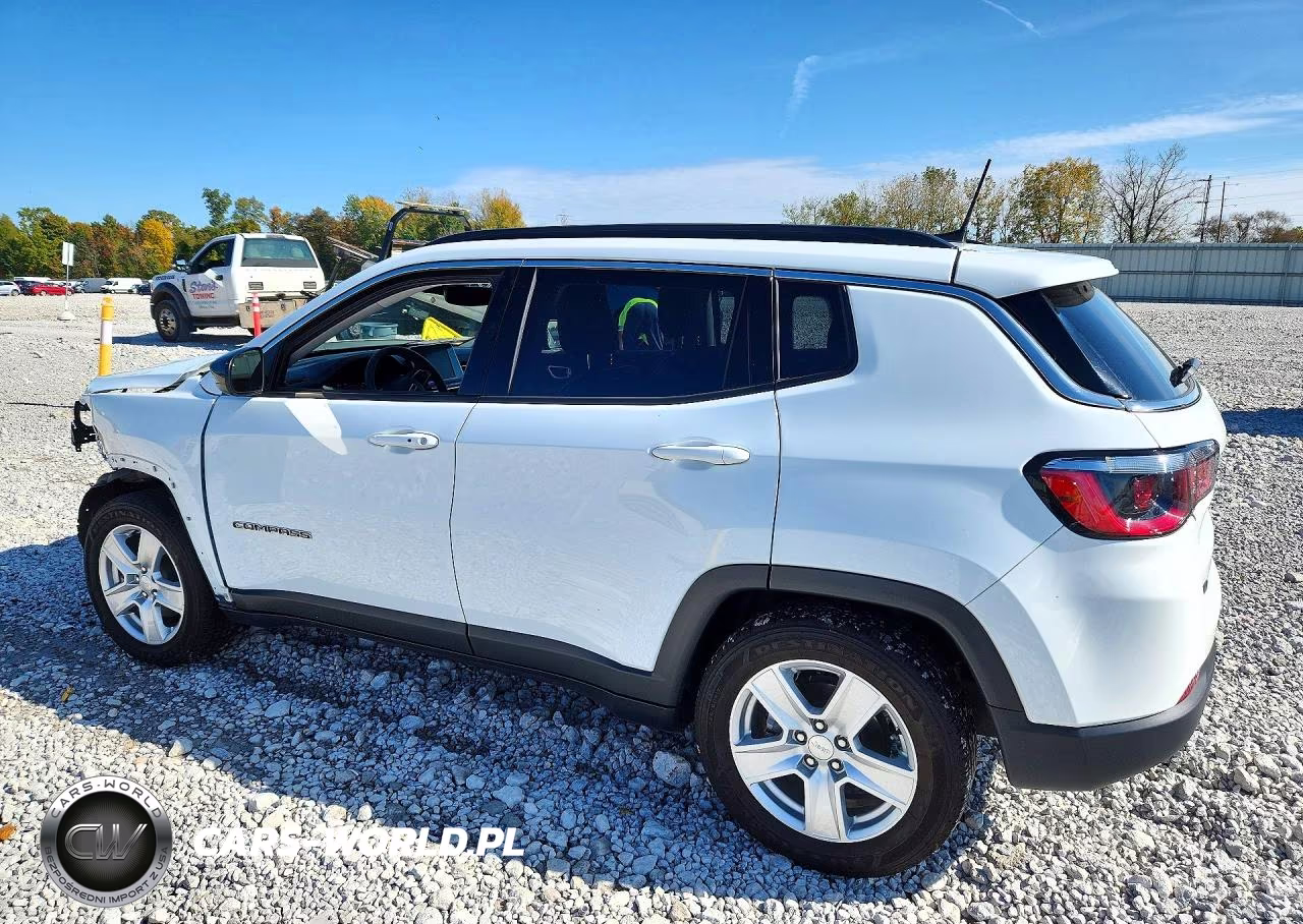 2022 Jeep Compass Latitude VIN:3C4NJCBBXNT182545 - 2