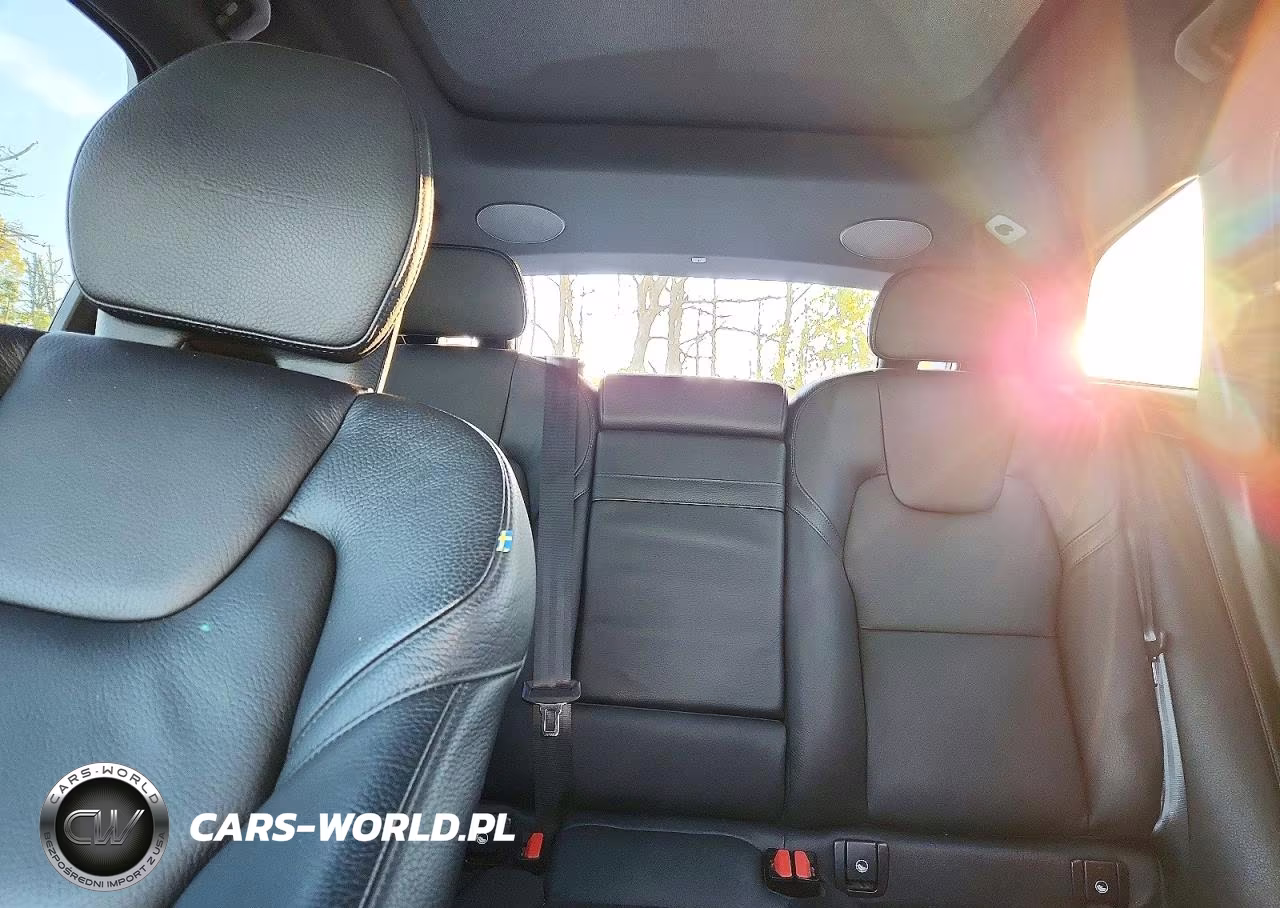2020 Volvo Xc60 T6 Inscription VIN:YV4A22RL0L1560345 - 10
