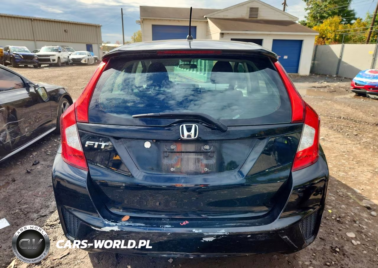 2017 Honda Fit Lx VIN:3HGGK5H58HM711168 - 6