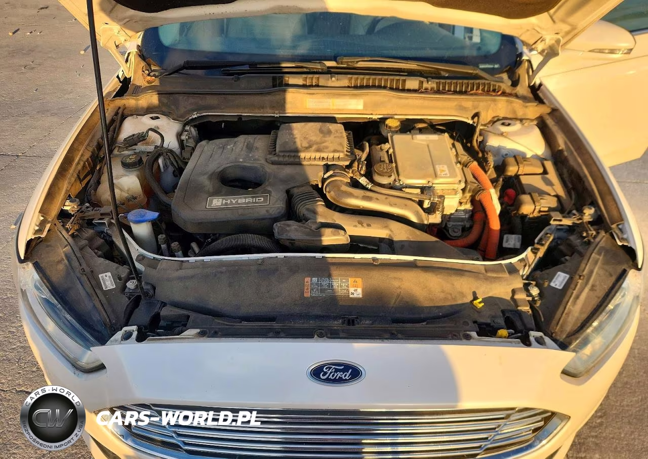 2015 Ford Fusion Se Hybrid VIN:3FA6P0LUXFR226324 - 11