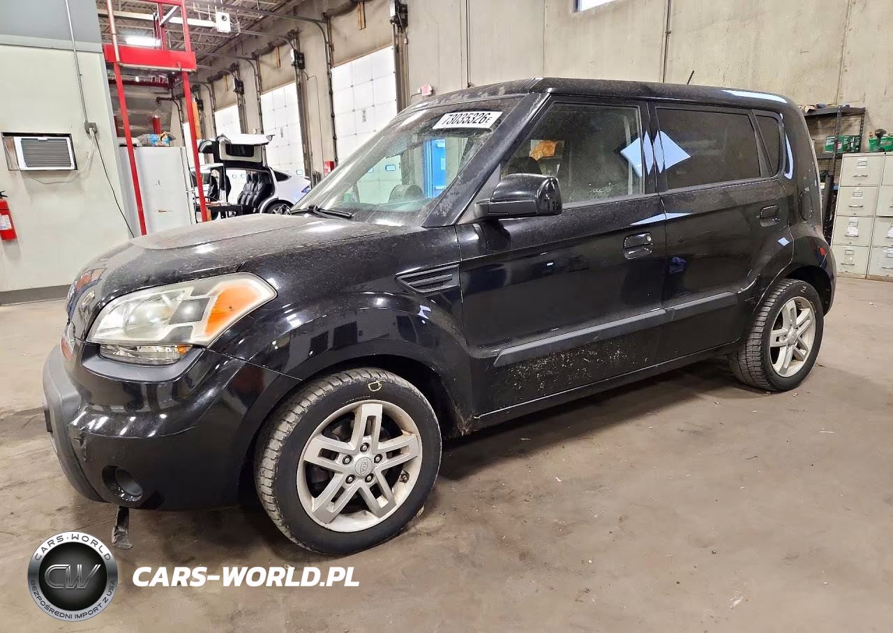 2010 Kia Soul + VIN:KNDJT2A26A7060817 - 1